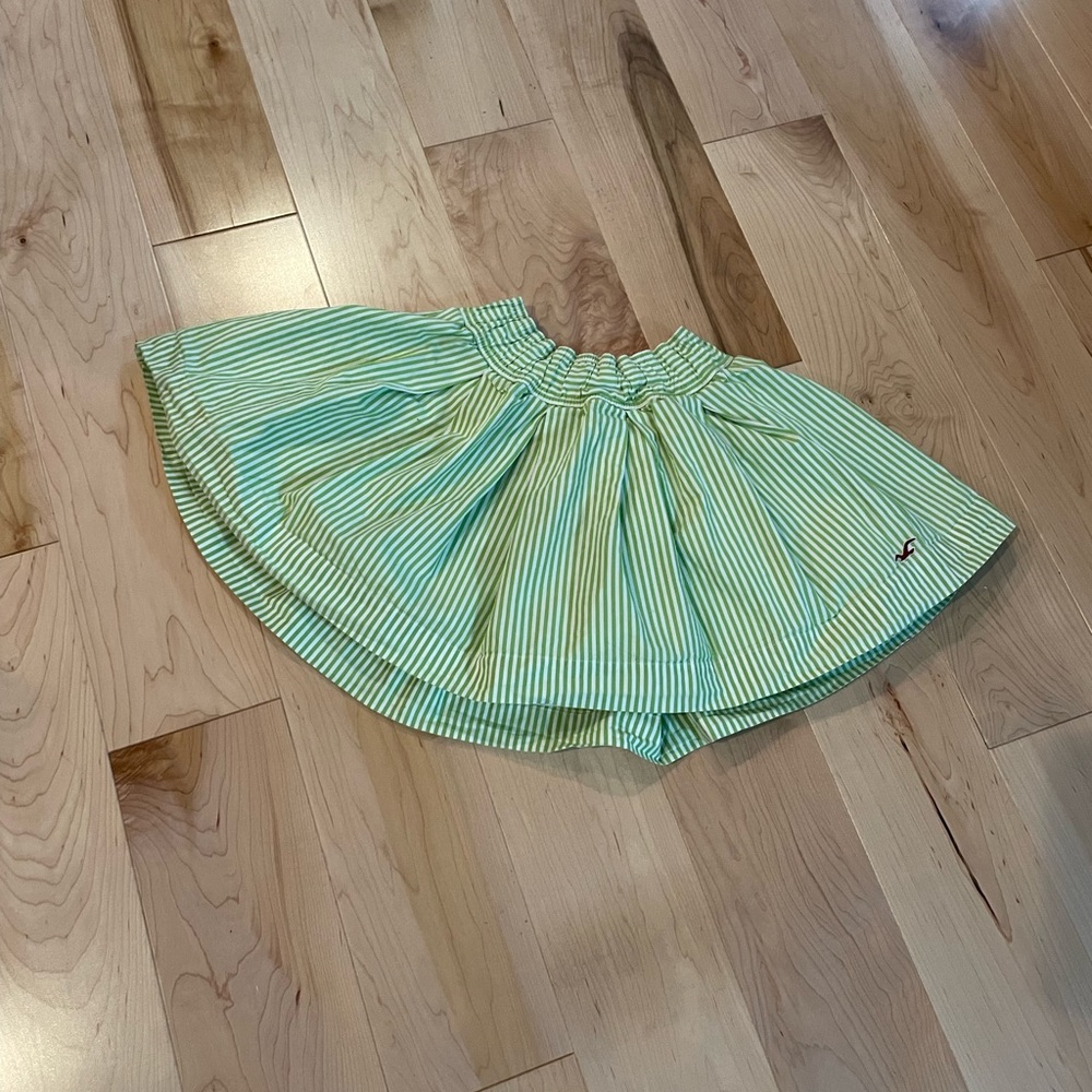 Hollister lime green and white skirt with underskirt